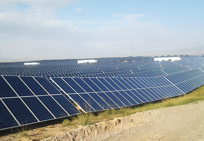 Zentralisiertes Photovoltaik-Stromerzeugungsprojekt 